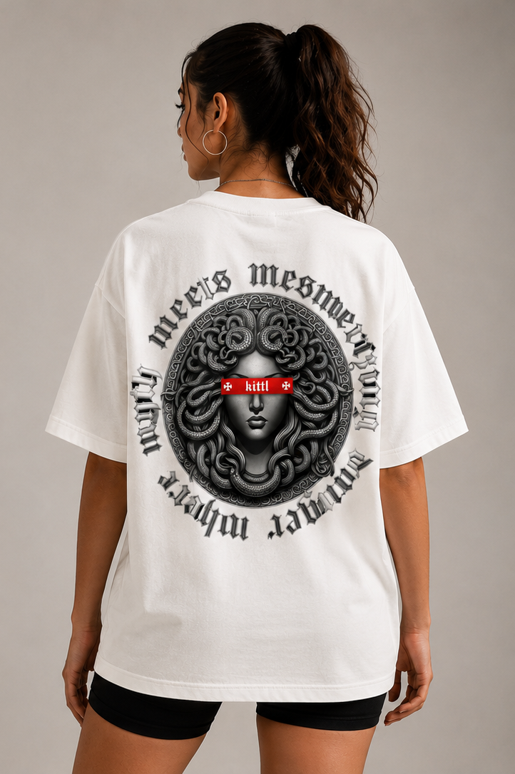 Remera Oversize Blanca Medusa